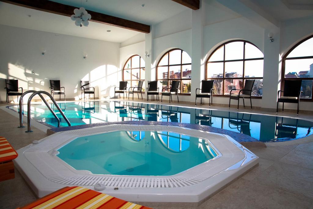 Hotel Esprit Brassó Kültér fotó