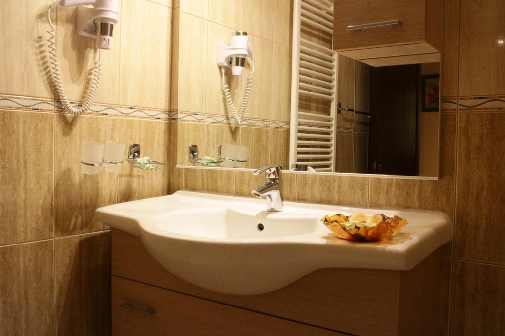 Hotel Esprit Brassó Kültér fotó