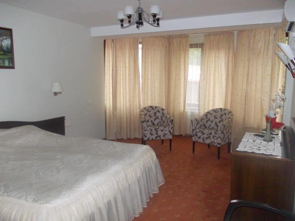 Hotel Esprit Brassó Kültér fotó